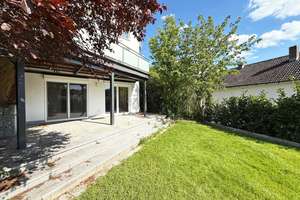 Familienidyll am Birkenberg – Modernes Haus mit Garten, Balkon & Top-Lage – Die vollständige Adresse der Immobilie erhältst du vom Anbieter., 84036 Achdorf, Landshut – Vorschaubild 8