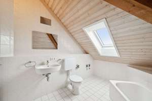 Renovierte 2-Zimmer-Wohnung mit Balkon und Garage in ruhiger Lage nahe Hauptbahnhof – Mercystraße 23, 85051 Münchener Straße, Ingolstadt – Vorschaubild 11
