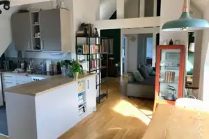 Property thumbnail 6