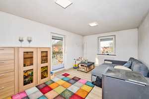 Charmantes Zweifamilienhaus - ideal für Handwerker! – Regensburg (Kreis) – Vorschaubild 5