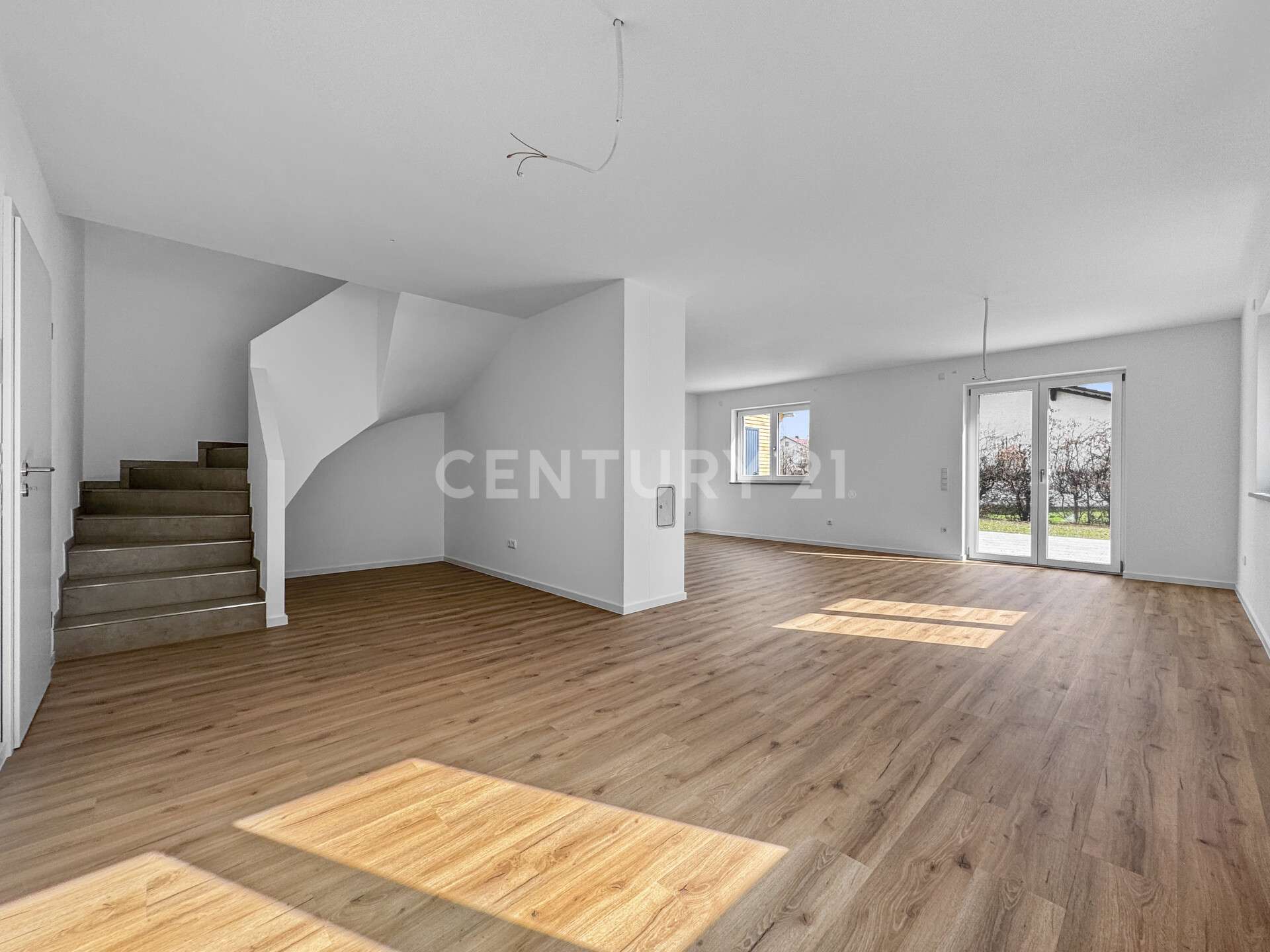 Immobilie in Mintraching - Bezugsfertiger Neubau! Energieeffizientes Einfamilienhaus mit Garten in ruhiger Lage - Bild 5