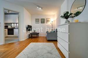 MÖBLIERT - CITY GARDEN LIVING - Modern, ruhig und zentral – 70191 Auf der Prag, Stuttgart – Vorschaubild 2