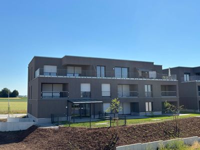 Helle 3,5-Zimmer Wohnung mit Balkon im 1. OG in Öhringen, Erstbezug