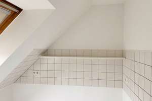 RUHIGES APPARTEMENT MIT BALKON UND TG IN WIEDERITZSCH... – Die vollständige Adresse der Immobilie erhältst du vom Anbieter., 4158 Wiederitzsch, Leipzig – Vorschaubild 4