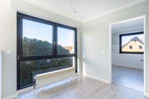 Bielefeld-Jöllenbeck: modernes Zweifamilienhaus mit vielen Nutzungsmöglichkeiten! 159 m² | Garage – Die vollständige Adresse der Immobilie erhältst du vom Anbieter., 33739 Jöllenbeck, Bielefeld – Vorschaubild 7