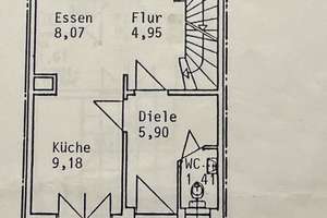Gepflegtes Reihenhaus mit fünf Zimmern in Kranichstein, Darmstadt