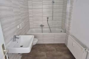 Schöne renovierte 3-Raumwohnung mit Einbauküche in Magdeburg Stadtfeld – Westring 4, 39110 Stadtfeld Ost, Magdeburg – Vorschaubild 14