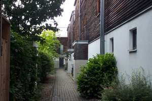 Gepflegtes und ruhiges 5-Zimmer-Reihenhaus mit Einbauküche im Westenviertel, Regensburg