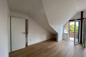 Lichtdurchflutete 1,5 Zimmer Dachgeschosswohnung in ruhiger Lage von Sandhausen. – Waldstraße 62, 69207 Sandhausen – Vorschaubild 4