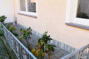 1388 Kleines Einfamilienhaus mit drei Zimmern, Garage und Baugrundstück – Engelstadt, Mainz-Bingen (Kreis), 55270 Mainz-Bingen (Kreis) – Vorschaubild 3