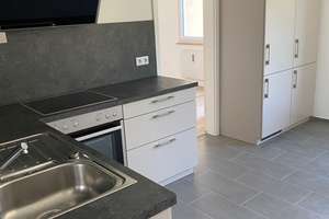 HELLE, ATTRAKTIVE 3-ZIMMER WOHNUNG, KÜCHE UND TIEFGARAGENSTELLPLATZ. DIREKT VON EIGENTÜMER – Kleinreuther Weg 76, 90408 Uhlandstraße, Nürnberg – Vorschaubild 9