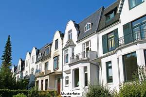 Reihenmittelhaus nebst Reihengarage