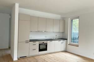 Ruhige Innenhoflage mit Terrasse: 2 Zimmer mit viel Platz zum Einrichten, Tageslichtbad, Abstellraum – Hildesheimer Straße 450, 30519 Wülfel, Hannover – Vorschaubild 3
