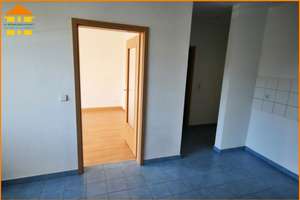 GROßE 2-RAUM in RUHIGER LAGE mit BALKON – Franz-Wiesner-Straße 48, 9131 Ebersdorf, Chemnitz – Vorschaubild 3