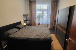 Zu vermieten eine 2,5-Zimmer-Wohnung mit Terassennutzung (nach Vereinbarung)