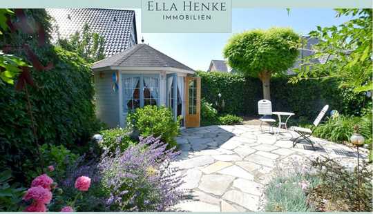 Bild von Moderne, wunderschöne Doppelhaushälfte mit romantischem Garten.