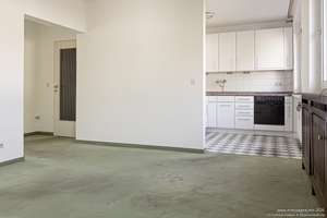 Selbstnutzung oder Kapitalanlage? Großzügige Vierzimmer-Wohnung mit Balkon im Zentrum von Brackwede – Die vollständige Adresse der Immobilie erhältst du vom Anbieter., 33647 Brackwede, Bielefeld – Vorschaubild 10