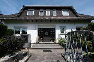 Modernisiertes, freistehendes EFH mit bis zu 3 ELW - Top Mehrgenerationenwohnen in Nieder-Eschbach – 60437 Nieder-Eschbach, Frankfurt am Main – Vorschaubild 24