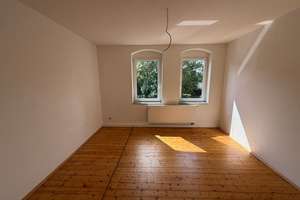 Idyllisches Wohnen am Wasser! 3 ZKB, Balkon & optionale Einbauküche – Die vollständige Adresse der Immobilie erhältst du vom Anbieter., 34123 Bettenhausen, Kassel – Vorschaubild 2