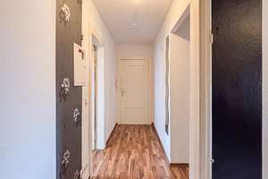 2-Zimmer-Dachgeschosswohnung in Wiesbaden mit modernisiertem Bad/WC (2025) und ausgebauter Dachboden – Die vollständige Adresse der Immobilie erhältst du vom Anbieter., 65197 Rheingauviertel / Hollerborn, Wiesbaden – Vorschaubild 9
