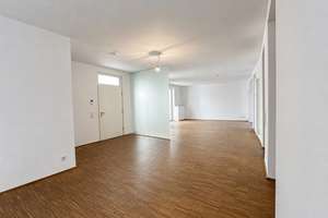 Bezugsfreie, hochwertige ausgestattete 2-Zimmer-Wohnung mit Terrasse und Balkon in Aachen! – Kleinkölnstraße 3, 52062 Markt, Aachen – Vorschaubild 3