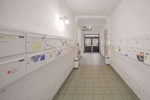 Viel Licht, wenig Lärm: Wohnung in ruhiger Hinterhauslage im Herzen Friedrichshains – Kopernikusstraße 24, 10245 Friedrichshain, Berlin – Vorschaubild 3