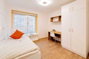 Mietrabatt - NUR FÜR STUDENTEN - Vollständig möbliertes Privatzimmer in einer 5-er WG – Ostendstraße 27, 12459 Oberschöneweide, Berlin – Vorschaubild 4