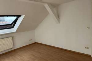 Viel Freiraum über den Dächern von Leipzig: Helle Dachgeschosswohnung zur Miete – 4317 Reudnitz-Thonberg, Leipzig – Vorschaubild 15