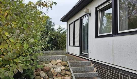 Bild von Bungalow, komplett unterkellert, Baujahr 1983 zu verkaufen :)