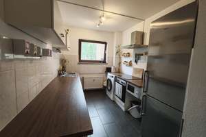 Ruhiges Hof-Idyll an der Schiersteiner Str.: 96m², renoviert, 2 Balkone, Aufzug, TG (Provisionsfrei) – Schiersteiner str. 35a, 65187 Rheingauviertel / Hollerborn, Wiesbaden – Vorschaubild 5