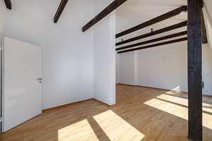 Wohnen mit Charakter – außergewöhnliche Dachgeschosswohnung mit großer Terrasse im Bismarckviertel – Die vollständige Adresse der Immobilie erhältst du vom Anbieter., 47799 Cracau, Krefeld – Vorschaubild 13