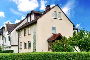 Vielseitiges 2-3 Familienhaus in schöner Lage von 

Espenau-Hohenkirchen - sofort verfügbar! – Kassel (Kreis) – Vorschaubild 1