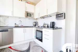 4-Zimmer-Wohnung mit Terrasse und Tiefgaragenstellplatz in Dresden-Pieschen – Die vollständige Adresse der Immobilie erhältst du vom Anbieter., 1127 Pieschen-Süd, Dresden – Vorschaubild 2