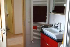 Viel Platz in Egling: 4-Zimmer-Dachgeschosswohnung mit Balkon und großer Dachterrasse – Die vollständige Adresse der Immobilie erhältst du vom Anbieter., 86492 Egling an der Paar – Vorschaubild 14