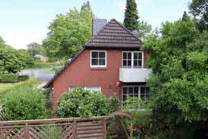 Solides Zweifamilienhaus (1995) in Meiendorf – Die vollständige Adresse der Immobilie erhältst du vom Anbieter., 22145 Rahlstedt, Hamburg – Vorschaubild 2