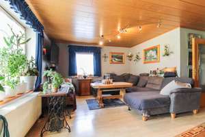 Zweifamilienhaus mit Einliegerwohnung, Gewerbehalle, Garagen, Werkstatt und Garten in ruhiger Lage – Die vollständige Adresse der Immobilie erhältst du vom Anbieter., 93182 Duggendorf – Vorschaubild 5