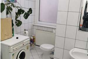 Modernisiertes 1-Zimmer-Apartment in Wiesbaden, 2. OG – Yorckstraße 17, 65195 Westend / Bleichstraße, Wiesbaden – Vorschaubild 1
