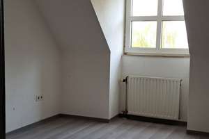 Helle 2-Zimmer-Wohnung mit Balkon – WBS erforderlich – Rheinische Str. 71a, 44137 Dorstfelder Brücke, Dortmund – Vorschaubild 4