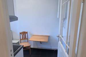 Möblierte 2 Zimmer Wohnung im Stuckaltbau, nahe Tiergarten & Spreeufer - verkehrsgünstig - 3.OG – Kirchstraße 21, 10557 Moabit, Berlin – Vorschaubild 9