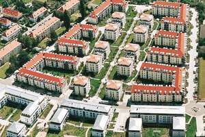 Provisionsfrei* !! Blick ins Grüne !! ruhige WOHNUNG * sonniger BALKON * Stellplatz in Tiefgarage * – Die vollständige Adresse der Immobilie erhältst du vom Anbieter., 1237 Reick, Dresden – Vorschaubild 9
