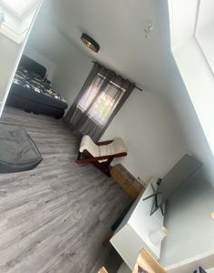 Wohnen mit Charakter: Modernisierte 2-Zimmer-Wohnung in Michelbach an der Bilz