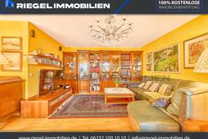 Sie hier? Wir auch! Wohnidyll direkt am Herzogenriedpark: Bungalow mit Wintergarten & 2 Bädern & TG. – Die vollständige Adresse der Immobilie erhältst du vom Anbieter., 68169 Neckarstadt-Ost/Wohlgelegen, Mannheim – Vorschaubild 9