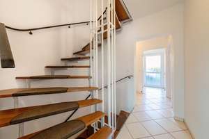 DOGLOVERS PAY ATTENTION ! beautiful house with a fantastic garden !!! – Die vollständige Adresse der Immobilie erhältst du vom Anbieter., 65203 Biebrich, Wiesbaden – Vorschaubild 19