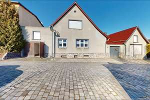 PROVISIONSFREI: Viel Raum unter einem Dach – 8-Zimmer-Haus in Klostermansfeld – Jacobstraße 8, 6308 Klostermansfeld – Vorschaubild 1