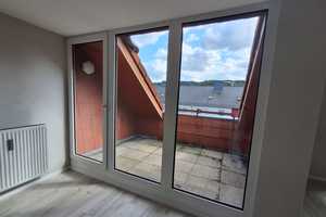 Gepflegte 3-Zimmer Dachgeschosswohnung mit Balkon in Osnabrück-Fledder – Meller Straße 233, 49074 Osnabrück – Vorschaubild 1
