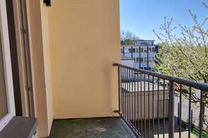 Helle 3 -Zimmerwohnung mit Balkon und Stellplatz in der Solinger City zu vermieten! – Mummstr. 21, 42651 Solingen-Mitte, Solingen – Vorschaubild 6
