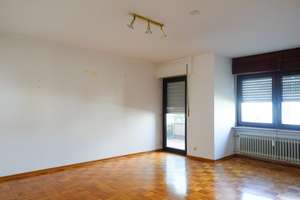 Helle 2-Zimmer-Wohnung mit 2 Balkonen und Echtholzparkett in Stuttgart-Heumaden – Die vollständige Adresse der Immobilie erhältst du vom Anbieter., 70619 Heumaden, Stuttgart – Vorschaubild 1