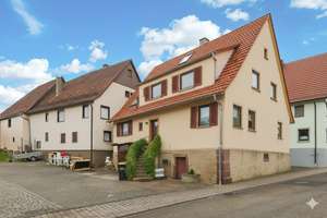 Ein Haus mit Geschichte und Zukunft – Viel Raum zur individuellen Entfaltung – Die vollständige Adresse der Immobilie erhältst du vom Anbieter., 75242 Neuhausen – Vorschaubild 3