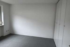 Geräumiges 5-Zimmer Reihenhaus mit Garage in Nürnberg-Nord – Die vollständige Adresse der Immobilie erhältst du vom Anbieter., 90419 Bielingplatz, Nürnberg – Vorschaubild 6