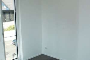 Exklusive Etagenwohnung mit EBK, 3 Balkonen, Aufzug, Kamin und TG-Stellplatz – Die vollständige Adresse der Immobilie erhältst du vom Anbieter., 65193 Nordost, Wiesbaden – Vorschaubild 6